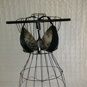 Victoria Secrets Bra 36DD